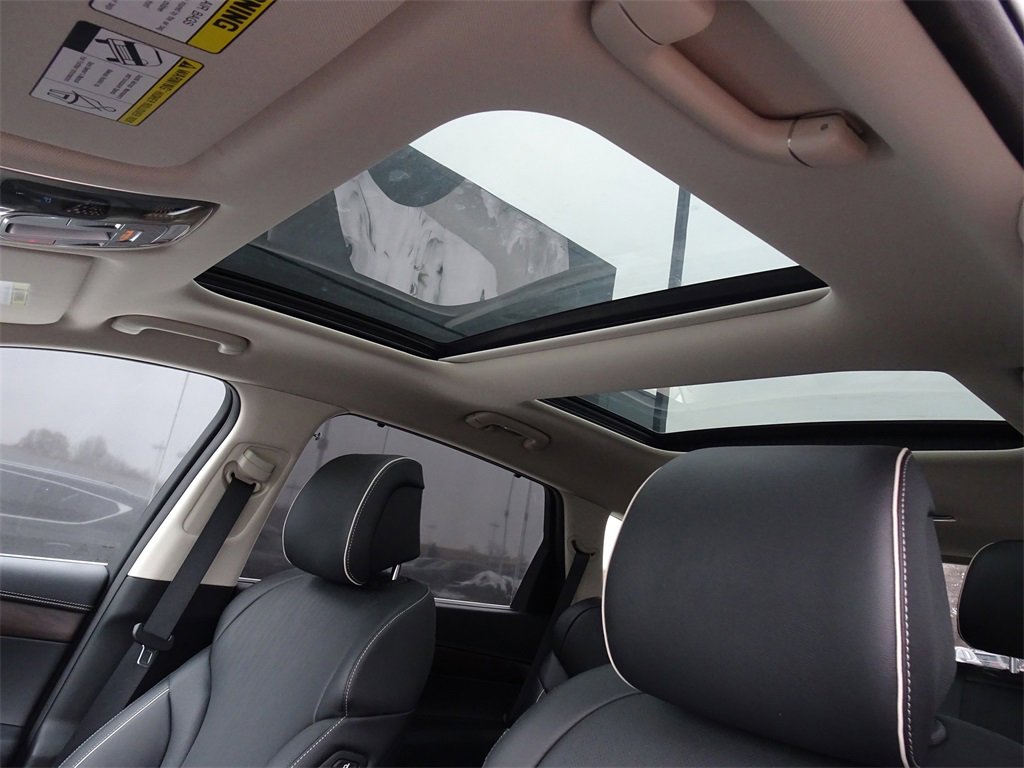 Used 2024 Genesis GV80 3.5T w/ Advanced Package image 9