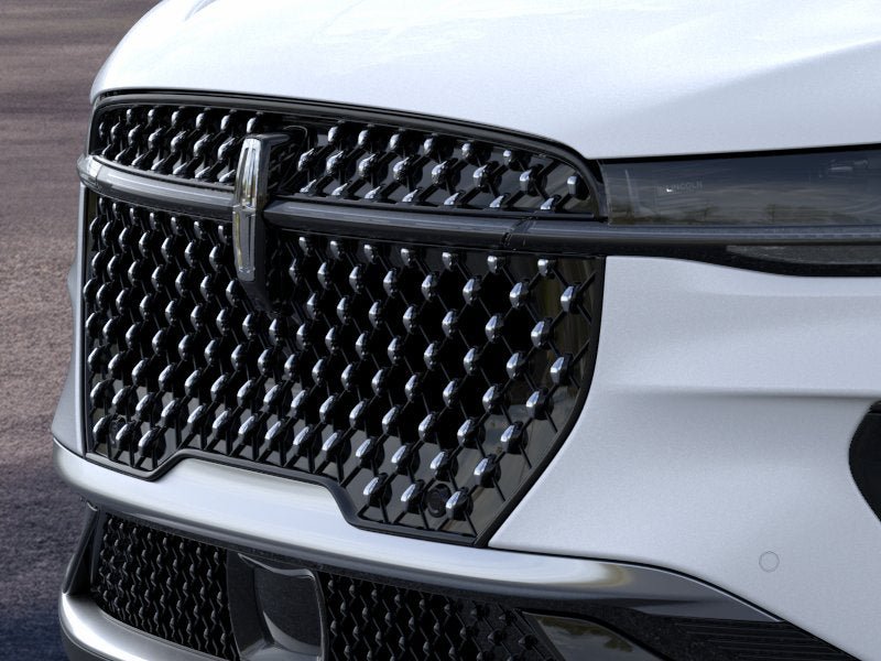 New 2026 Lincoln Nautilus Premier AWD/4WD image 17