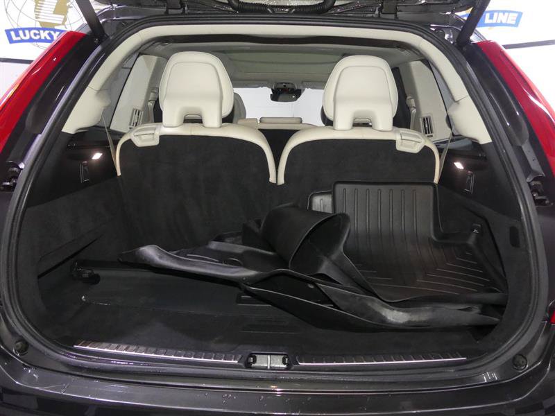 Used 2018 Volvo XC90 T6 Inscription w/ Convenience Package AWD/4WD image 9