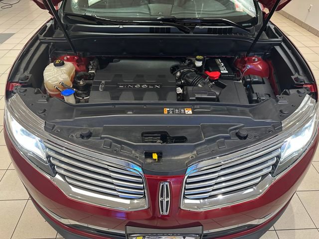 Used 2016 Lincoln MKX Select w/ Select Plus Package AWD/4WD image 29