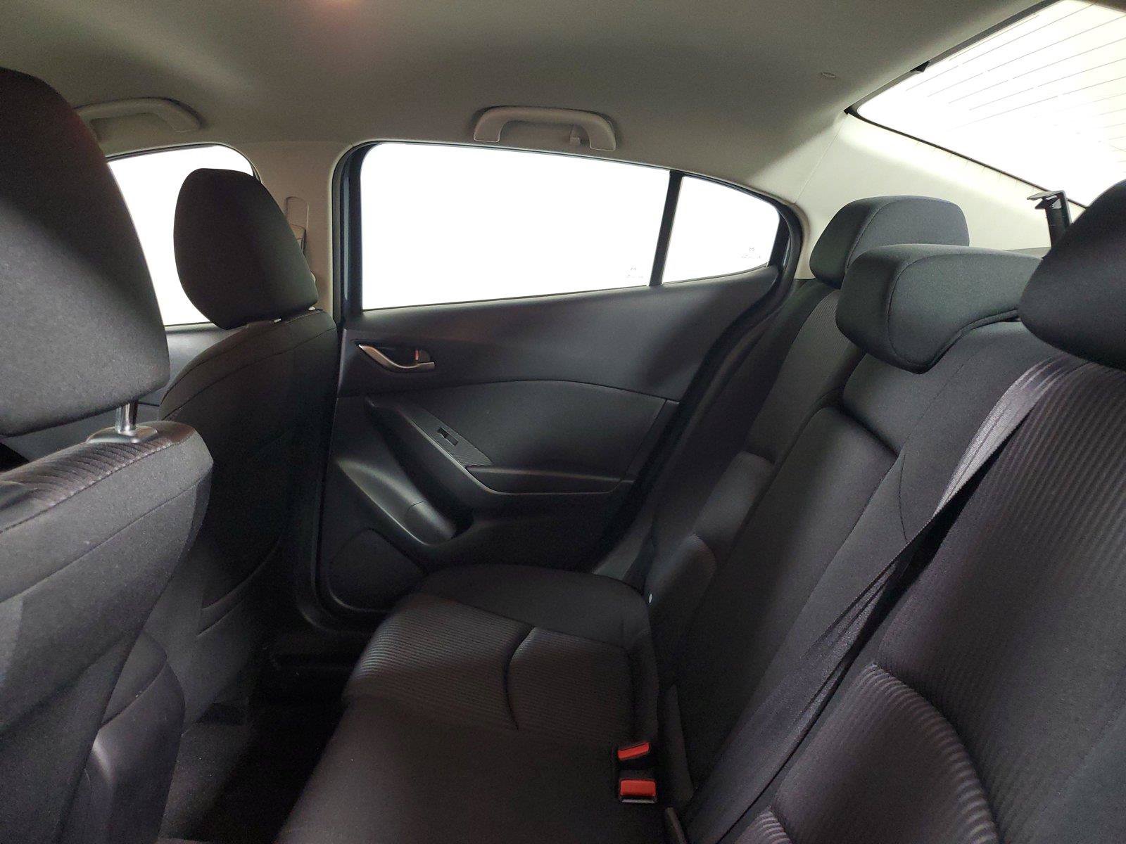 Used 2016 MAZDA MAZDA3 i Sport w/ Preferred Equipment Package FWD image 10