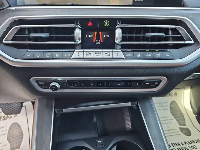 Used 2021 BMW X5 xDrive40i w/ Parking Assistance Package image 28