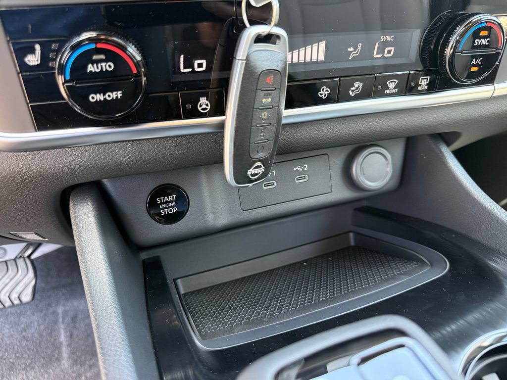 New 2026 Nissan Rogue Dark Armor AWD/4WD image 28