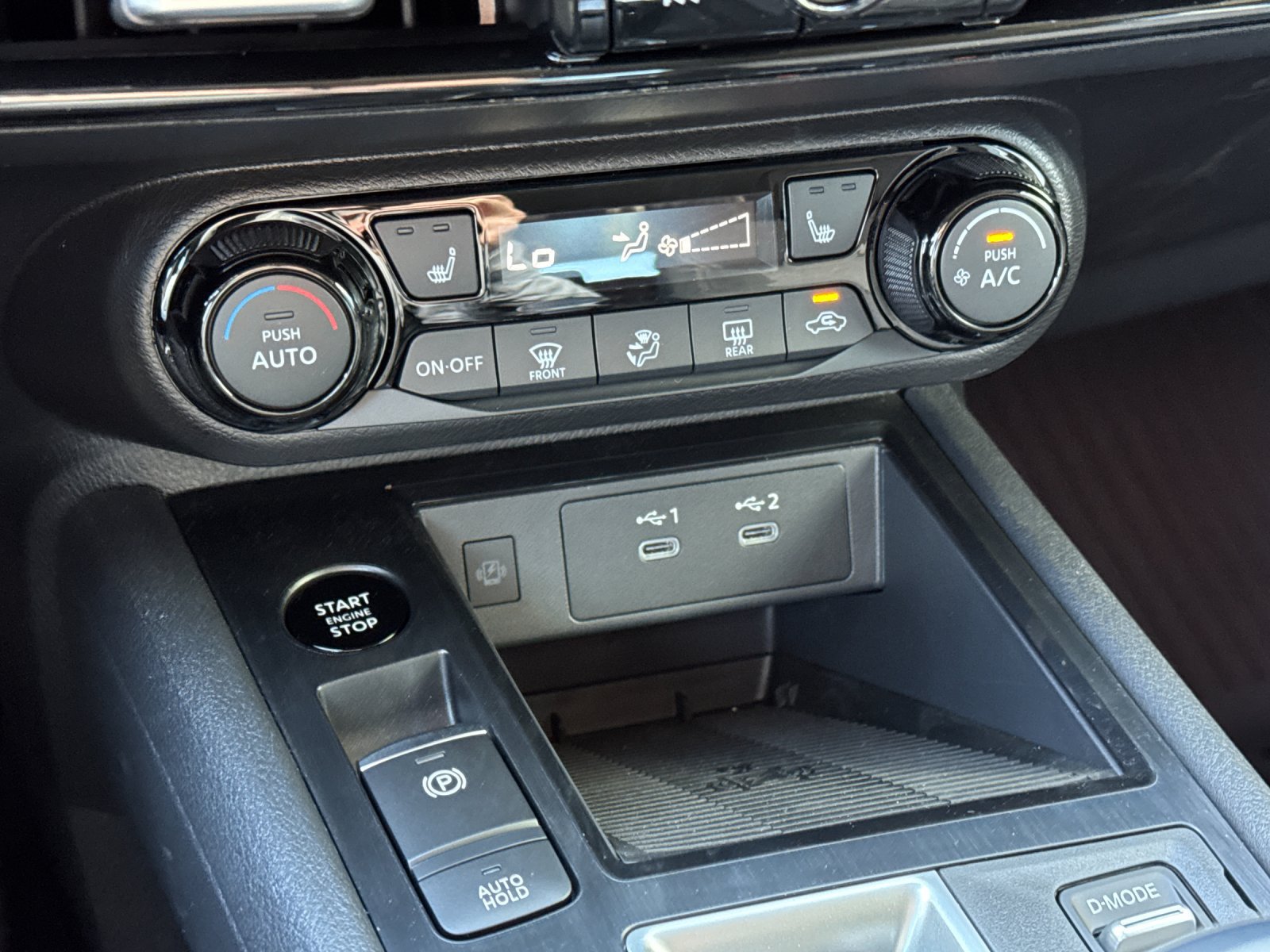 New 2026 Nissan Kicks SV w/ Cold Weather Package FWD image 20