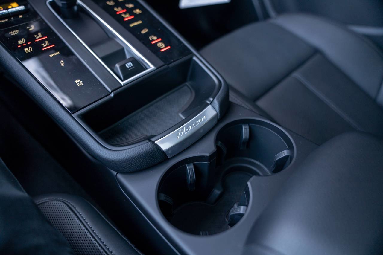 New 2026 Porsche Macan S image 22