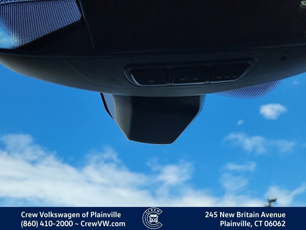 Certified 2021 Volkswagen Jetta GLI Autobahn w/ GLI Autobahn Black Package image 10