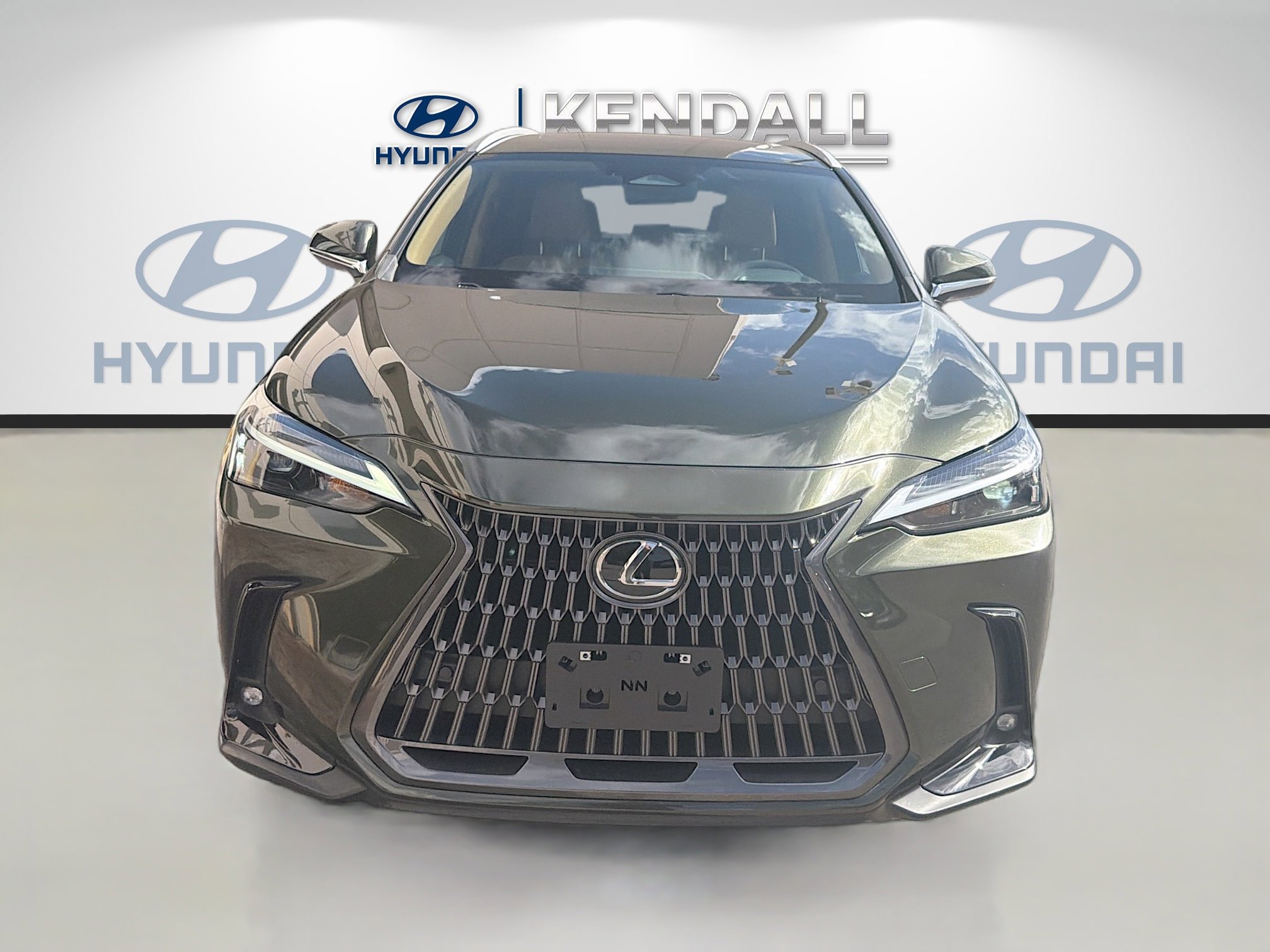 Used 2024 Lexus NX 350h AWD image 2