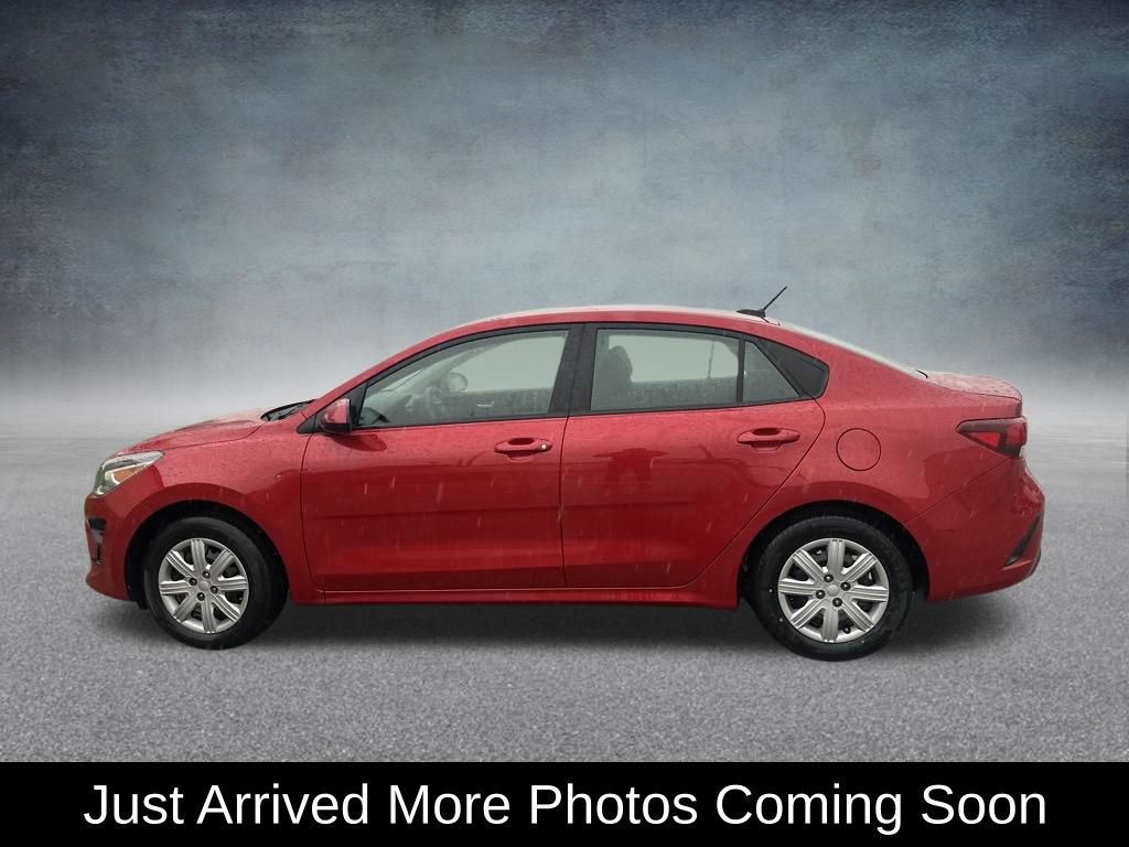 Used 2022 Kia Rio S image 2