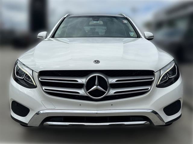 Used 2019 Mercedes-Benz GLC 300 image 2