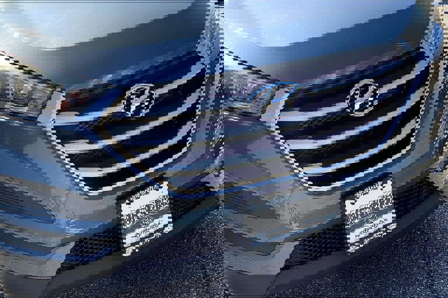 Used 2018 Hyundai Tucson SE image 28