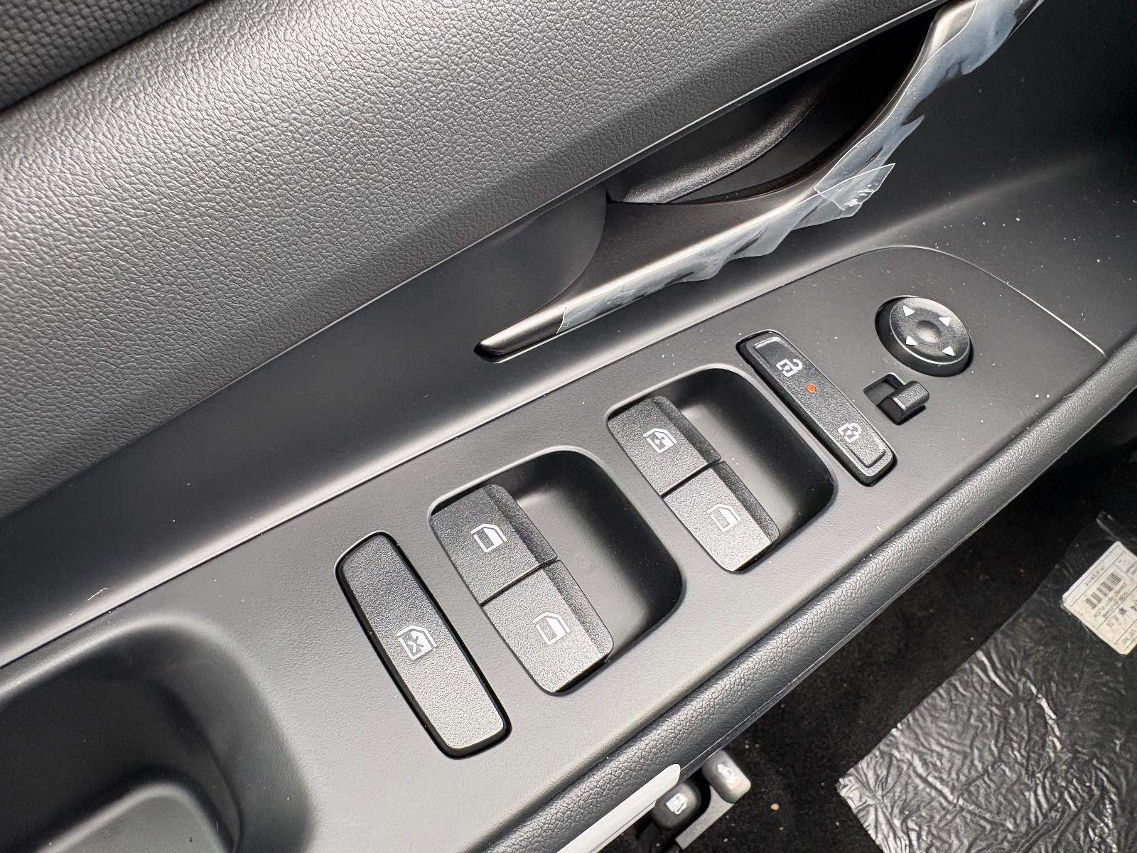 New 2026 Hyundai Elantra Sport FWD image 27