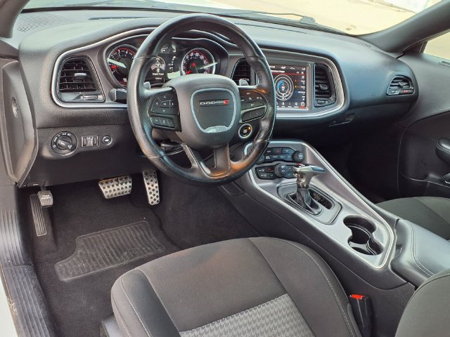 Used 2020 Dodge Challenger R/T Scat Pack RWD image 9