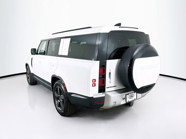 Used 2025 Land Rover Defender 130 S image 7