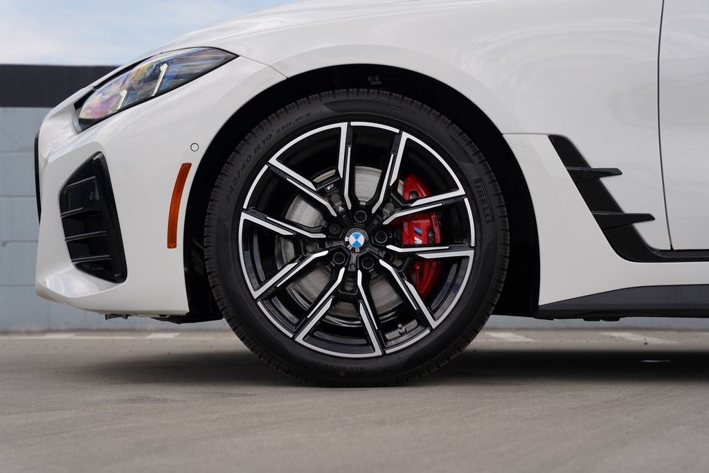 New 2026 BMW M440i w/ Premium Package RWD image 5