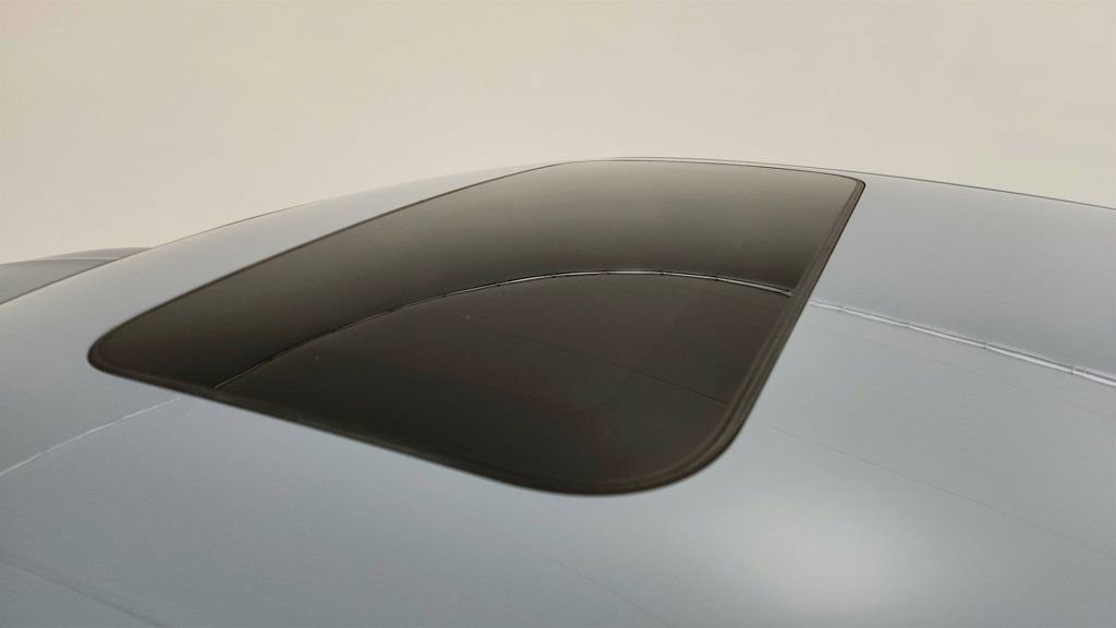 Used 2023 Honda Civic Touring image 10