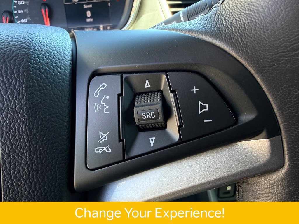 Used 2022 Chevrolet Trax LT w/ Sport Edition FWD image 23