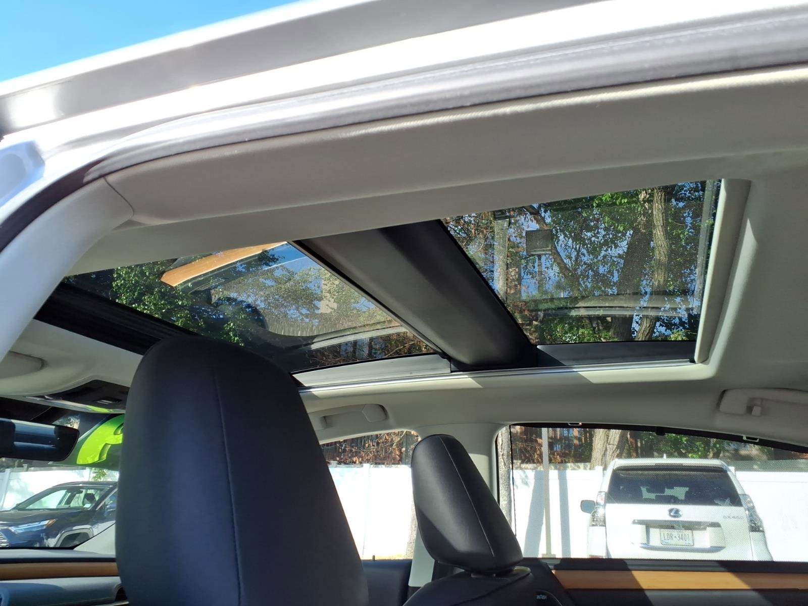 Used 2019 Lexus ES 350 Ultra Luxury w/ Accessory Package 2 FWD image 13