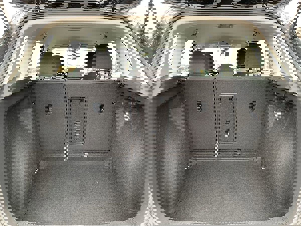 Used 2024 Volkswagen Taos S image 12