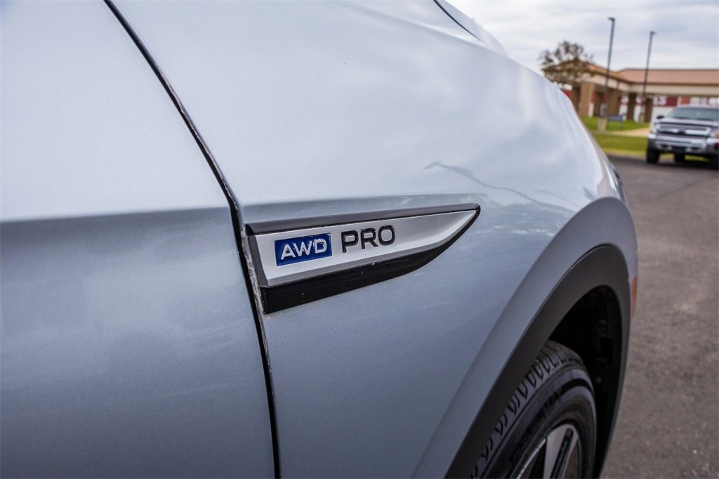 Used 2022 Volkswagen ID.4 Pro image 10