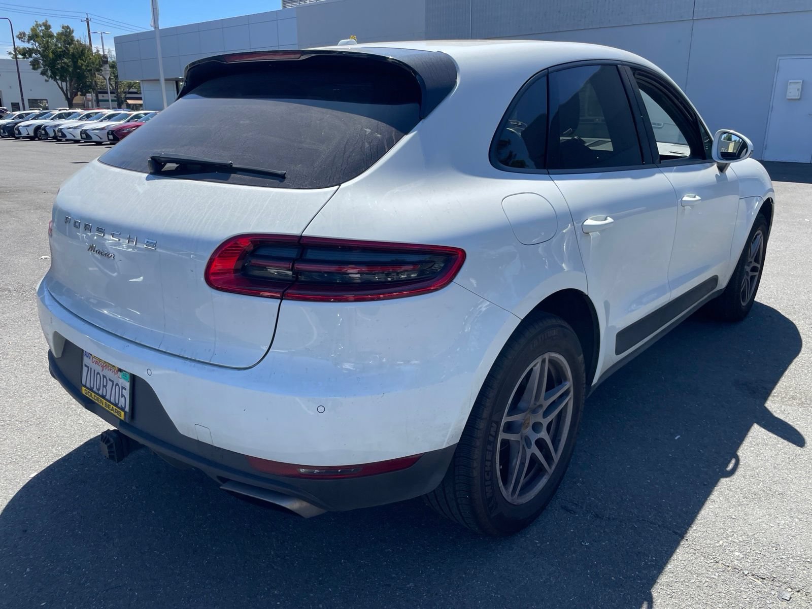 Used 2017 Porsche Macan AWD/4WD image 8