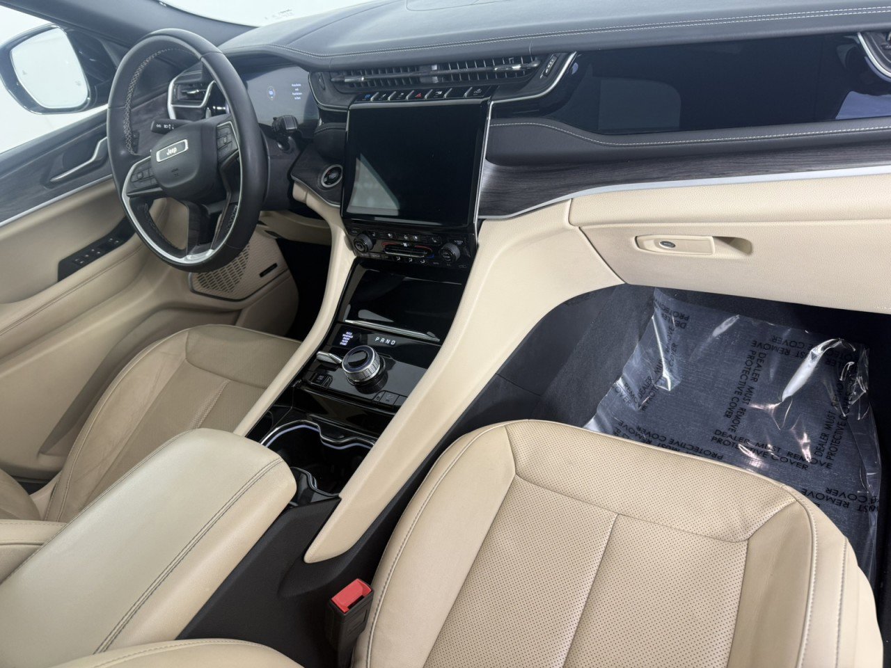 Used 2022 Jeep Grand Cherokee Limited 4xe w/ Luxury Tech Group II image 11