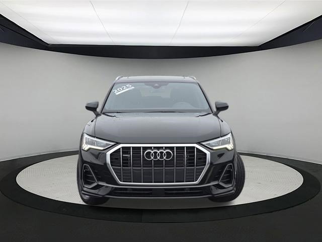 Certified 2025 Audi Q3 2.0T Premium w/ Convenience Package AWD/4WD image 2