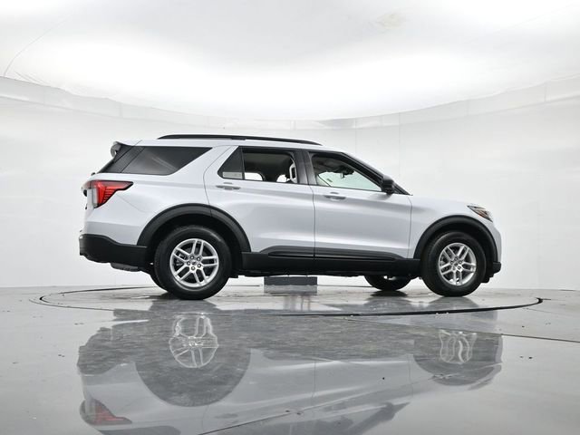 Used 2026 Ford Explorer Active image 32