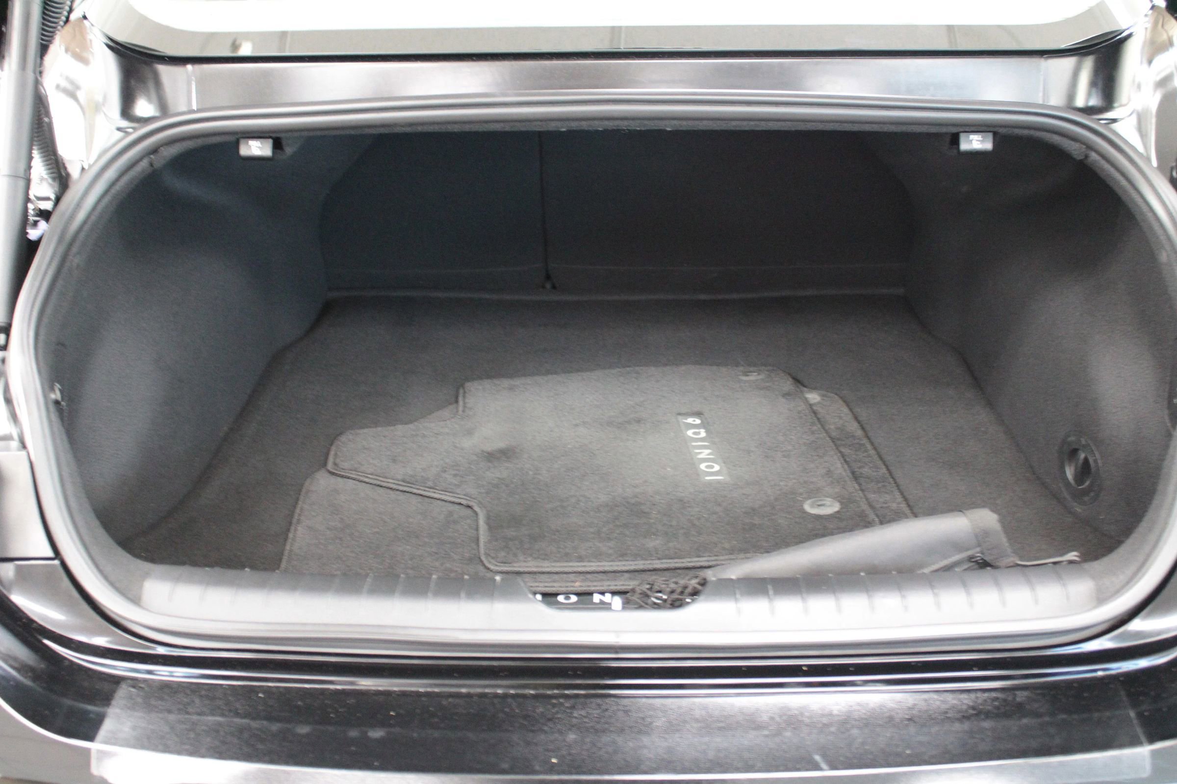 Used 2023 Hyundai Ioniq 6 SEL w/ Cargo Package image 9