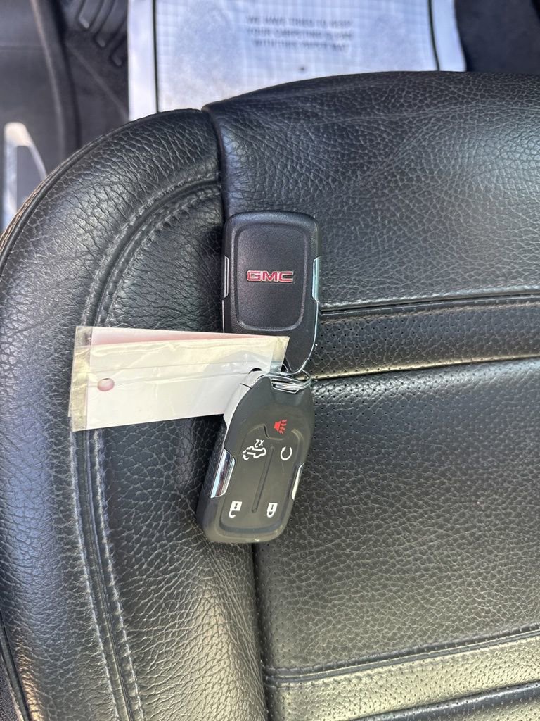 Used 2022 GMC Sierra 2500 Denali w/ Denali Ultimate Package image 53