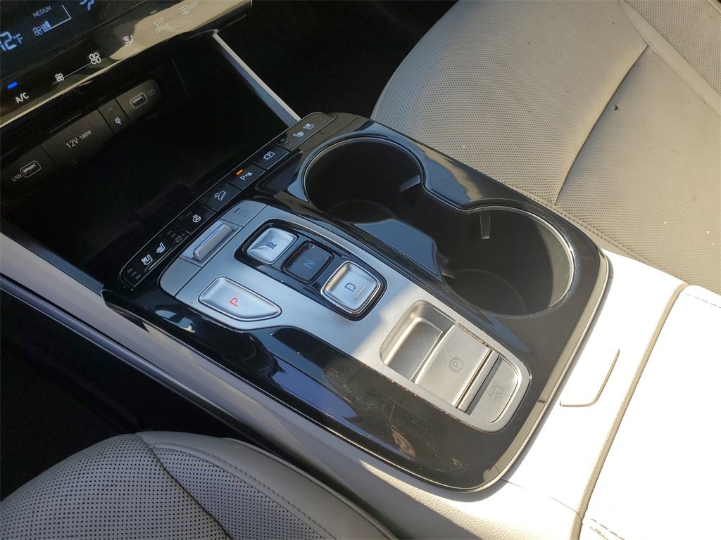 Used 2022 Hyundai Tucson Limited image 25