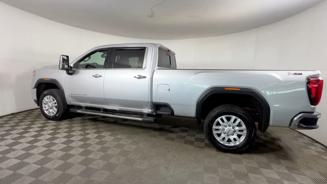Used 2021 GMC Sierra 2500 SLT w/ SLT Premium Package AWD/4WD image 9