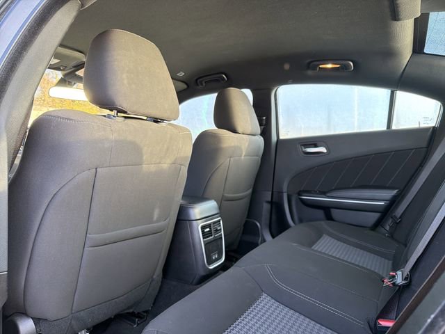Used 2023 Dodge Charger SXT image 9