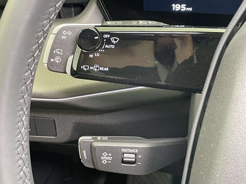New 2026 Audi Q3 quattro 2.0T AWD/4WD image 40