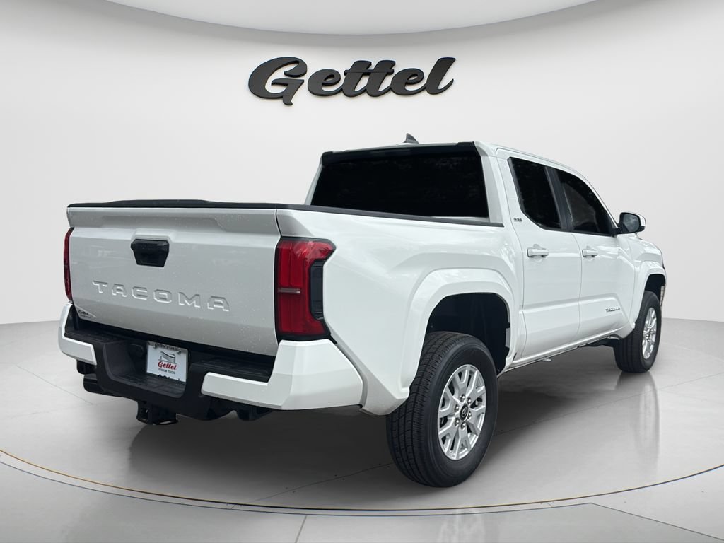 Used 2024 Toyota Tacoma SR5 RWD image 5