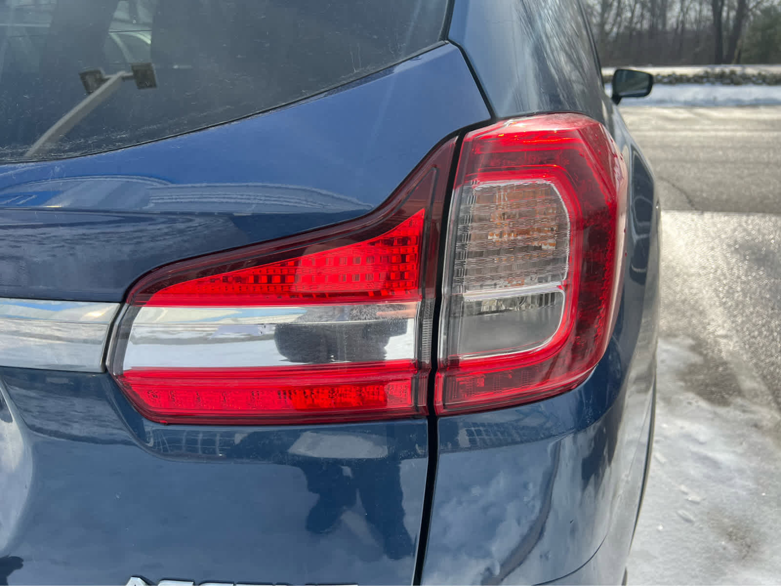 Used 2022 Subaru Ascent Premium image 10