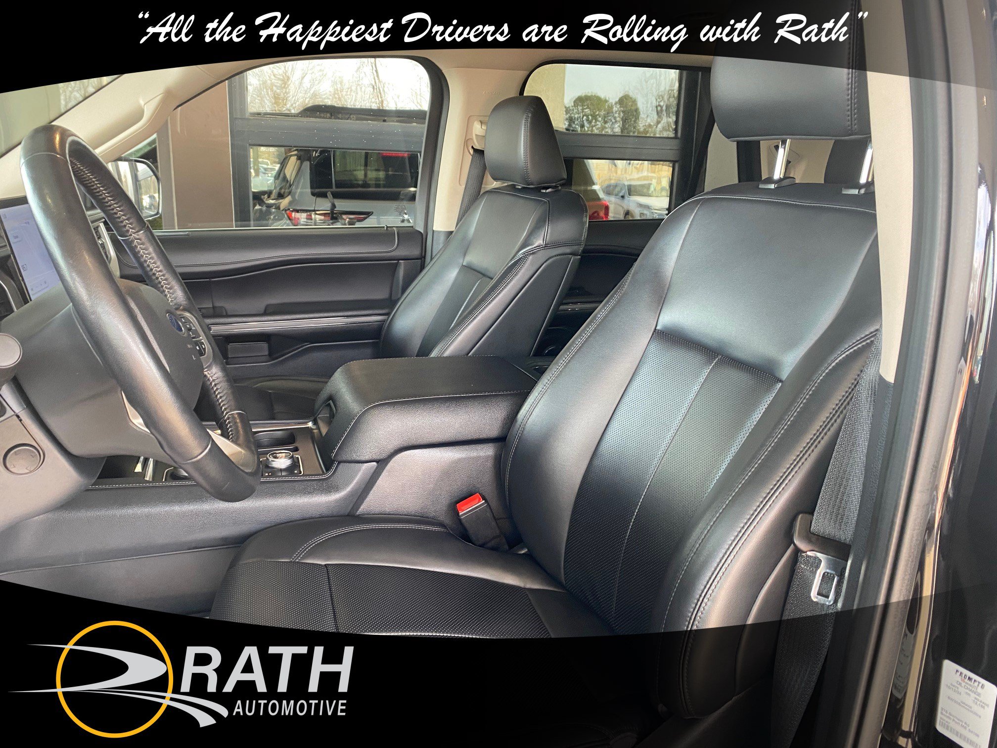 Used 2024 Ford Expedition XLT AWD/4WD image 11