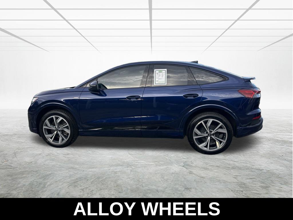 Used 2024 Audi Q4 e-tron Premium Plus AWD/4WD image 8