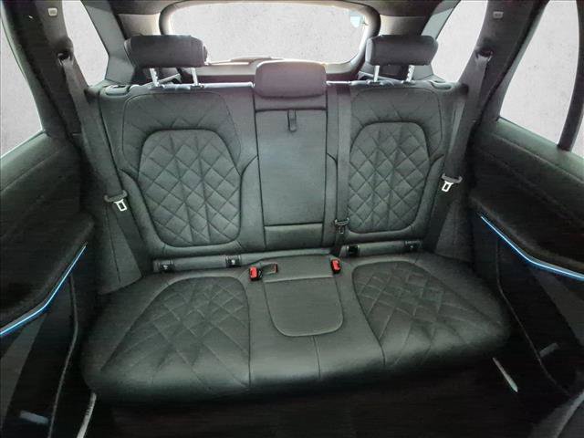 Used 2025 BMW X5 sDrive40i RWD image 23