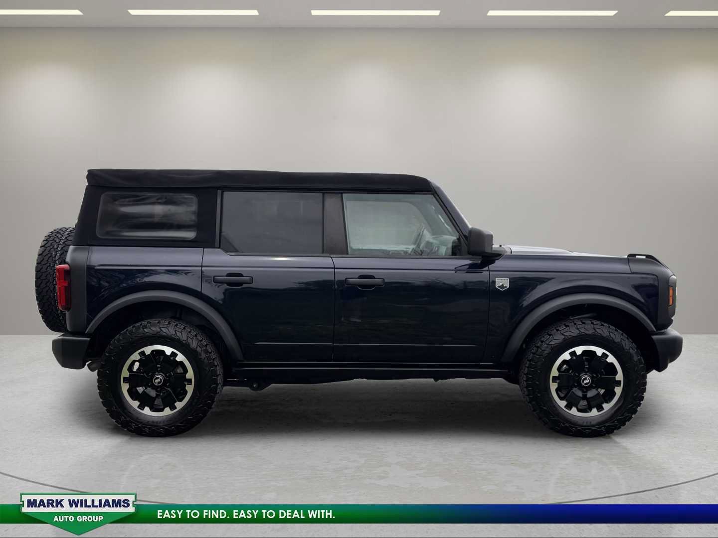 Used 2021 Ford Bronco Big Bend AWD/4WD image 2
