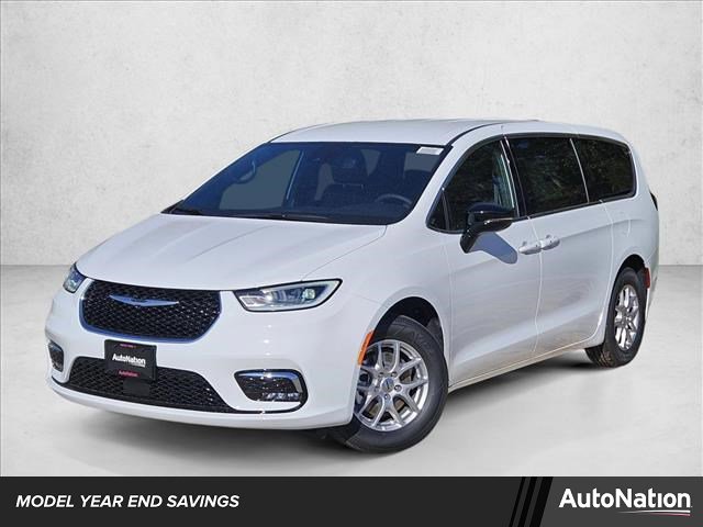 New 2025 Chrysler Pacifica Select