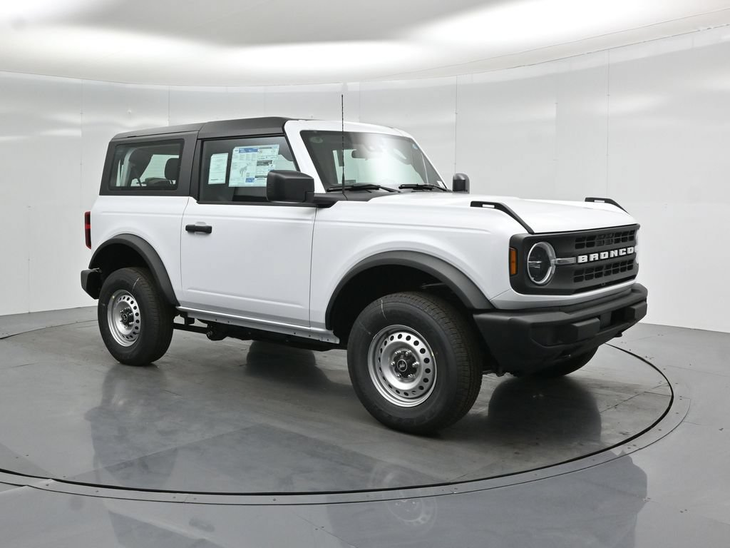 New 2026 Ford Bronco 2-Door AWD/4WD image 17