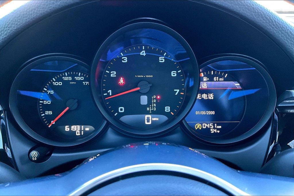 Used 2018 Porsche Macan image 26