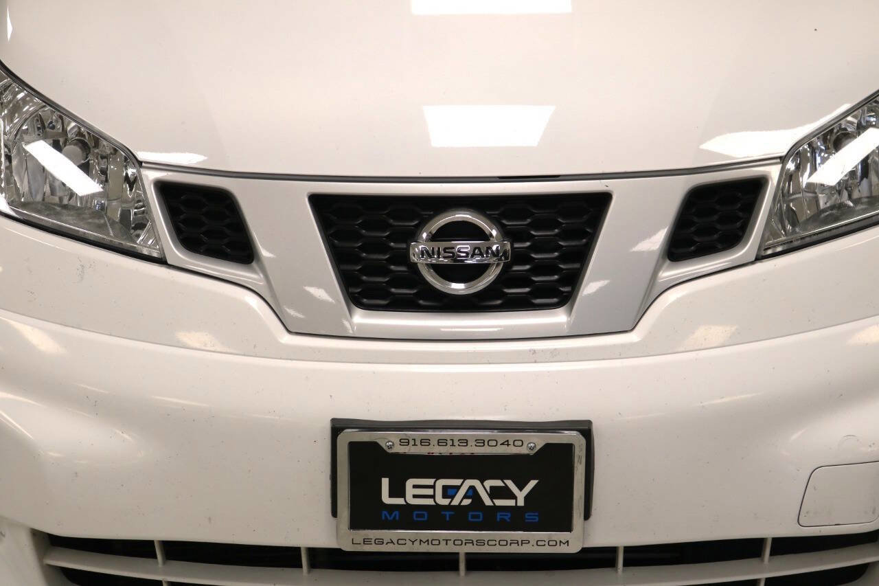 Used 2020 Nissan NV200 S w/ Back Door Glass Package image 86