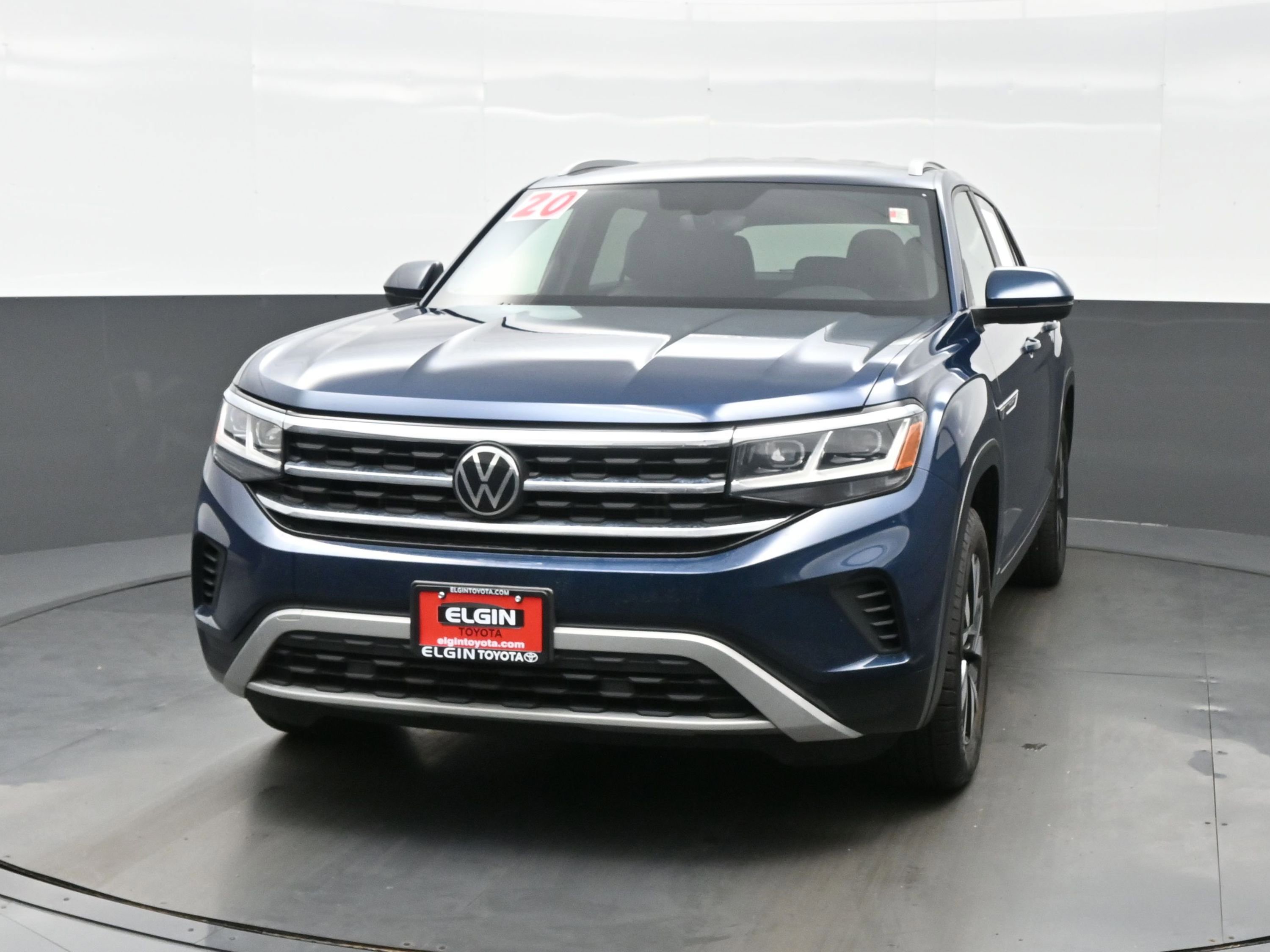 Used 2020 Volkswagen Atlas Cross Sport SE image 4