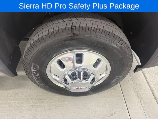 Used 2025 GMC Sierra 3500 SLT w/ SLT Convenience Package AWD/4WD image 4