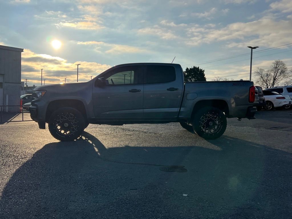 Used 2022 Chevrolet Colorado Z71 w/ Safety Package image 9