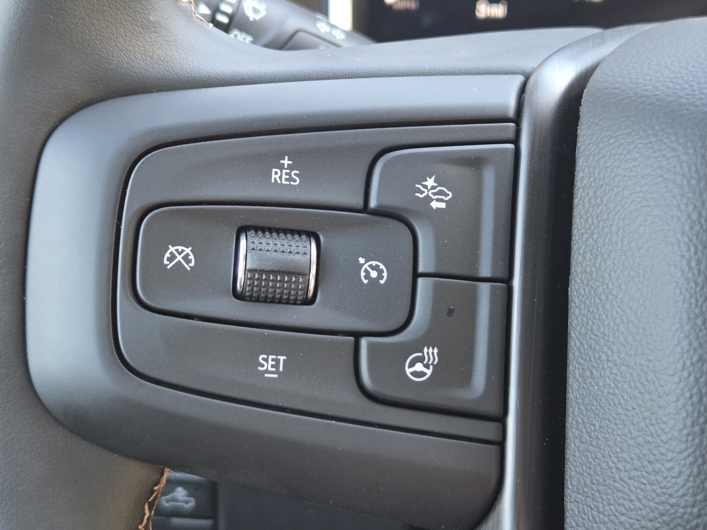 New 2026 GMC Sierra 2500 AT4 AWD/4WD image 32