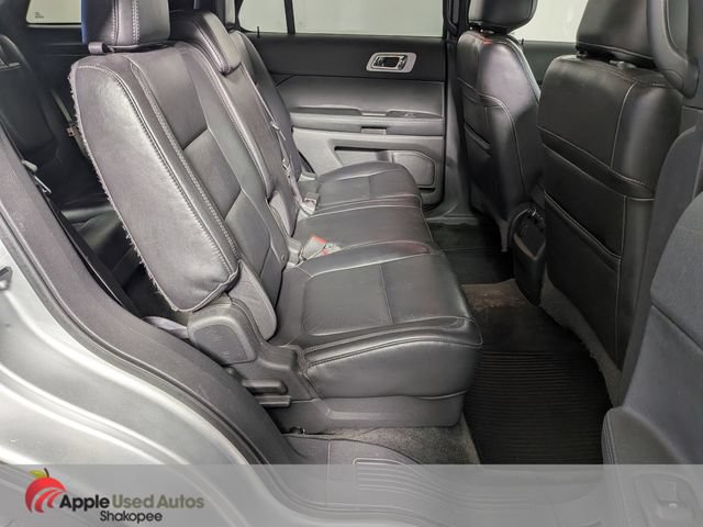 Used 2011 Ford Explorer XLT w/ 202A Rapid Spec Order Code AWD/4WD image 44