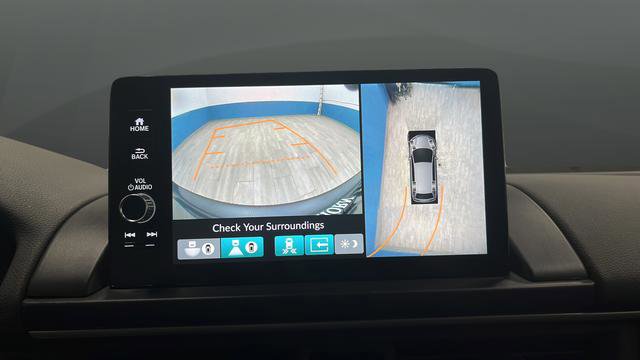 Used 2023 Honda Pilot Elite image 14