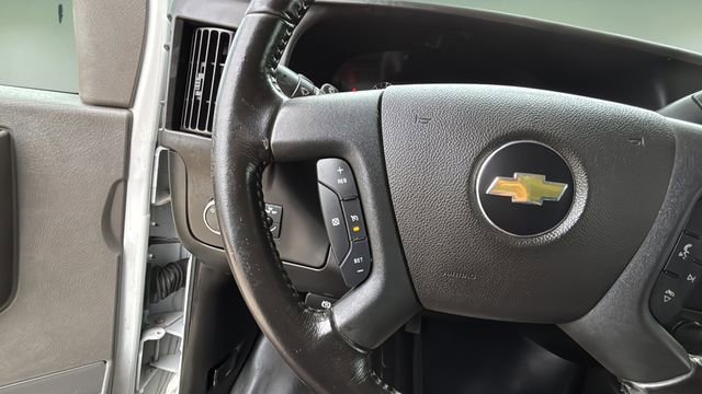 Used 2022 Chevrolet Express 2500 Work Van w/ Driver Convenience Package image 20